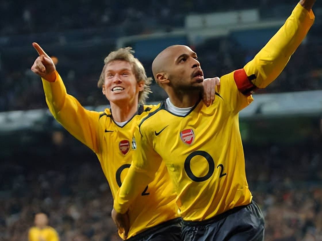 回顾亚洲杯经典时刻:传奇再现 回顾亚洲杯经典时刻:传奇再现