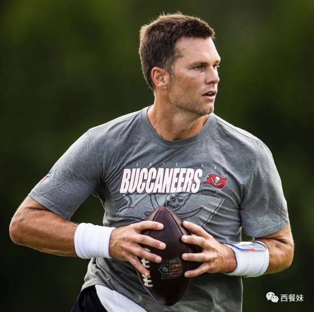 全球热议！橄榄球场外八卦引关注