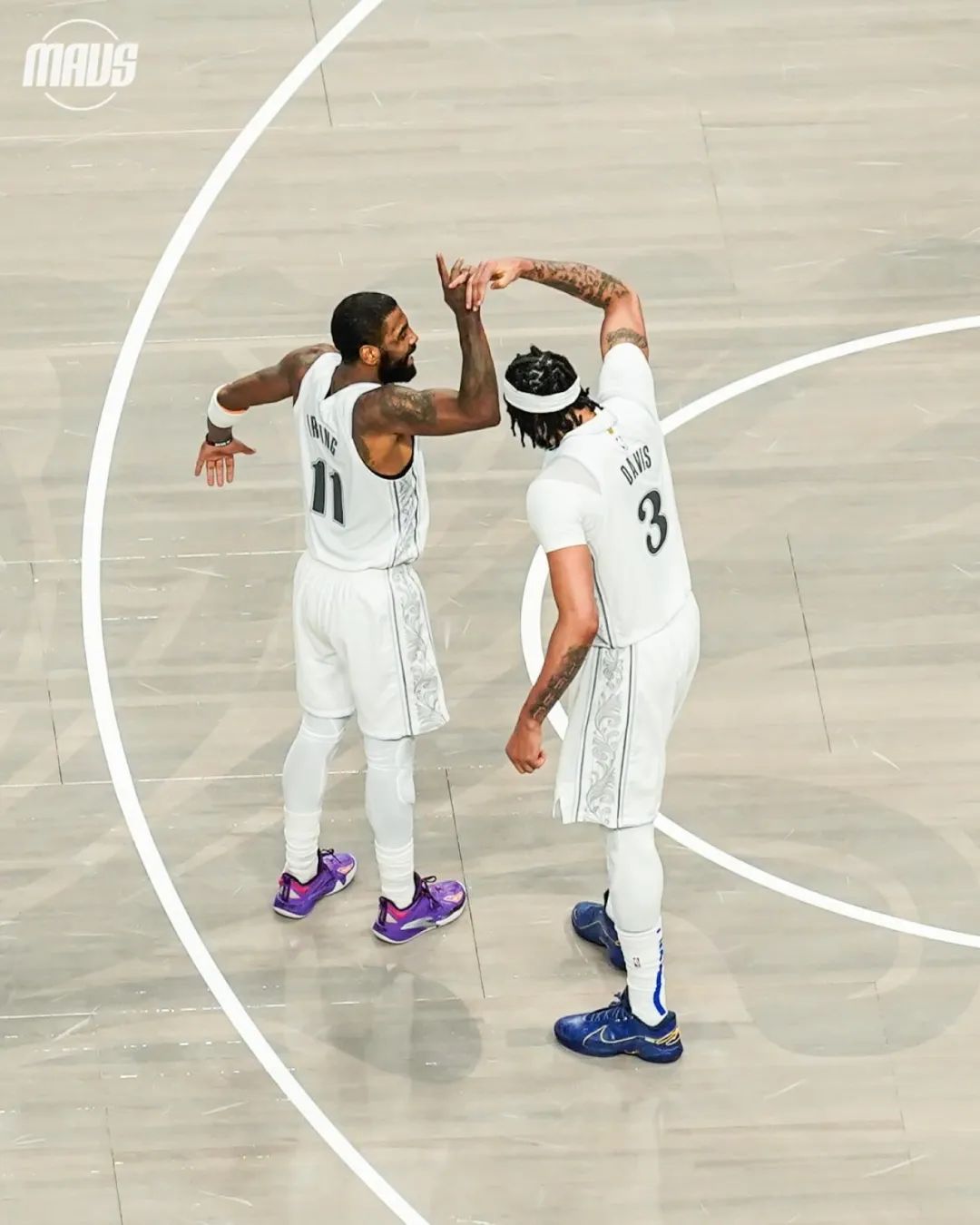 凯尔特人鏖战快船，欧文统治全场