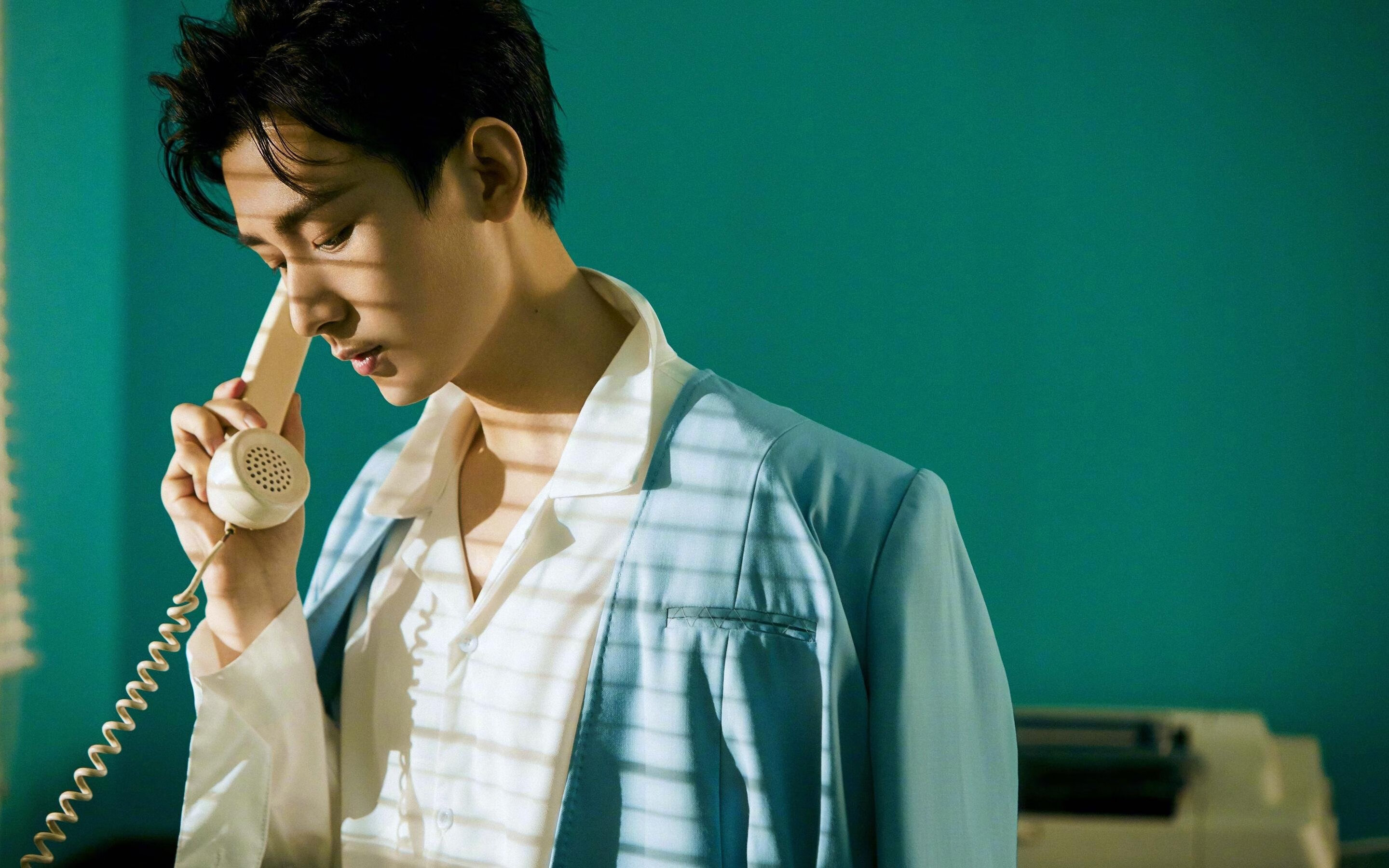 开云sport-钢铁洪流碾压青春防线，约基奇两双封神，灰熊展现西区豪强底蕴