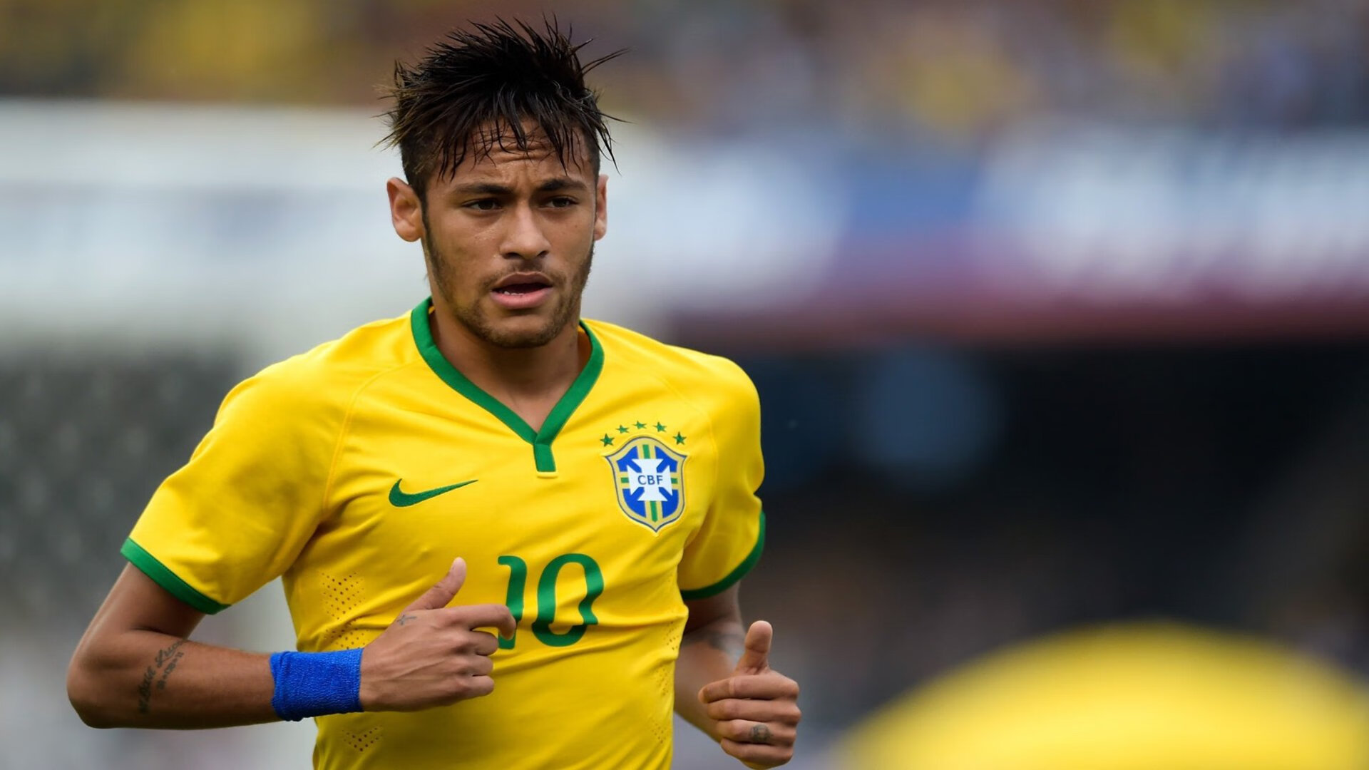 终圈攻防，佩德里如何用足球思维统治F1冠军之夜