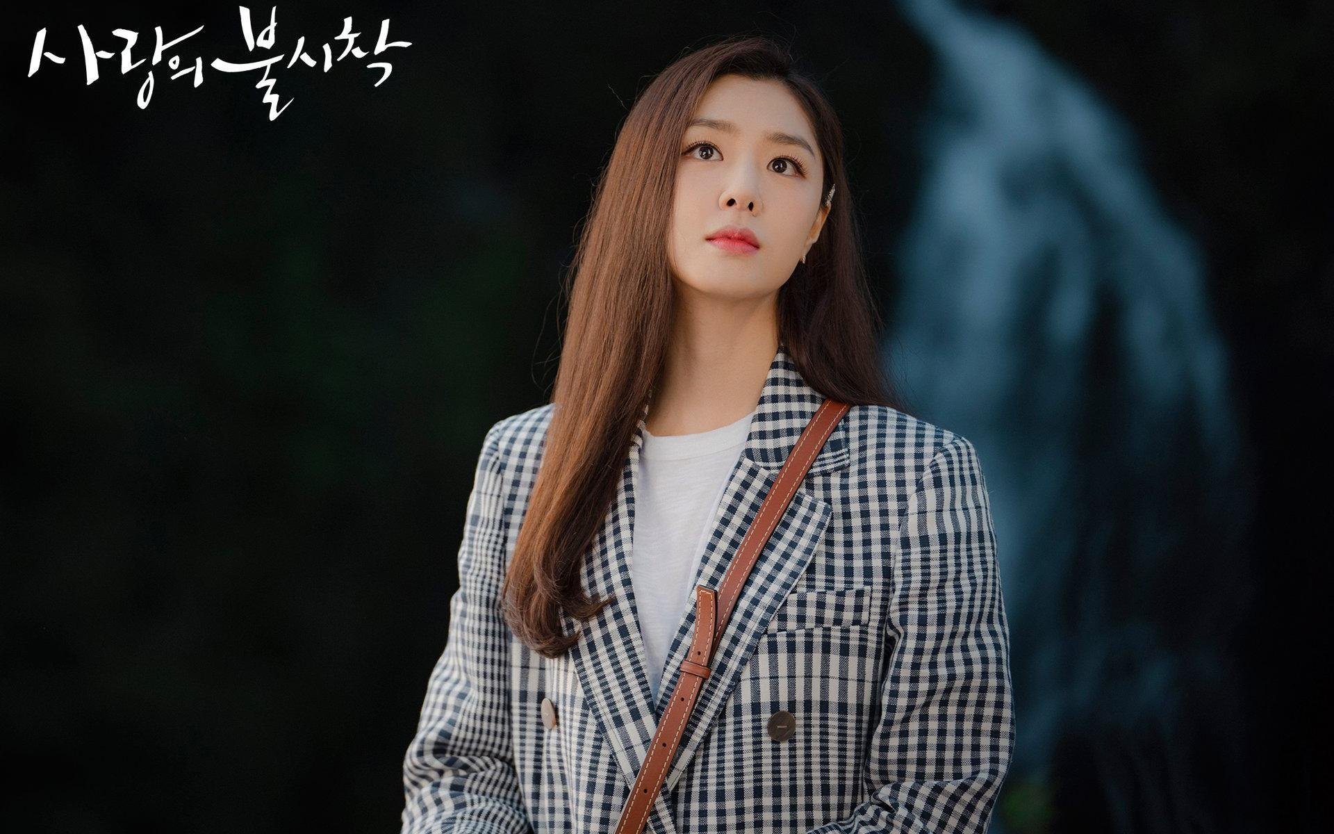 开云体育官网-当奥斯梅恩点燃火焰，瑞士用团队冰封荷兰，个人英雄与集体风暴的足球辩证法