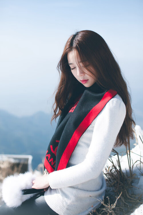 开云sport-但我们可以创造一个更巧妙、更具故事性的唯一性解释，从而写出一篇令人拍案叫绝的文章